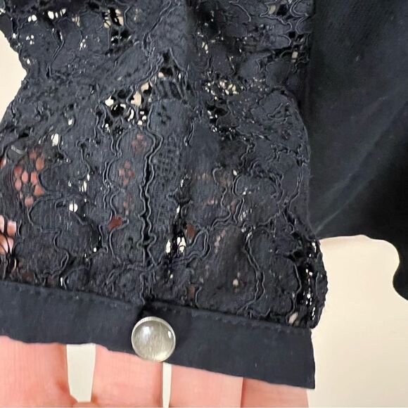 Talbots v neck sweater with lace sleeves.  Size L - Picture 4 of 8